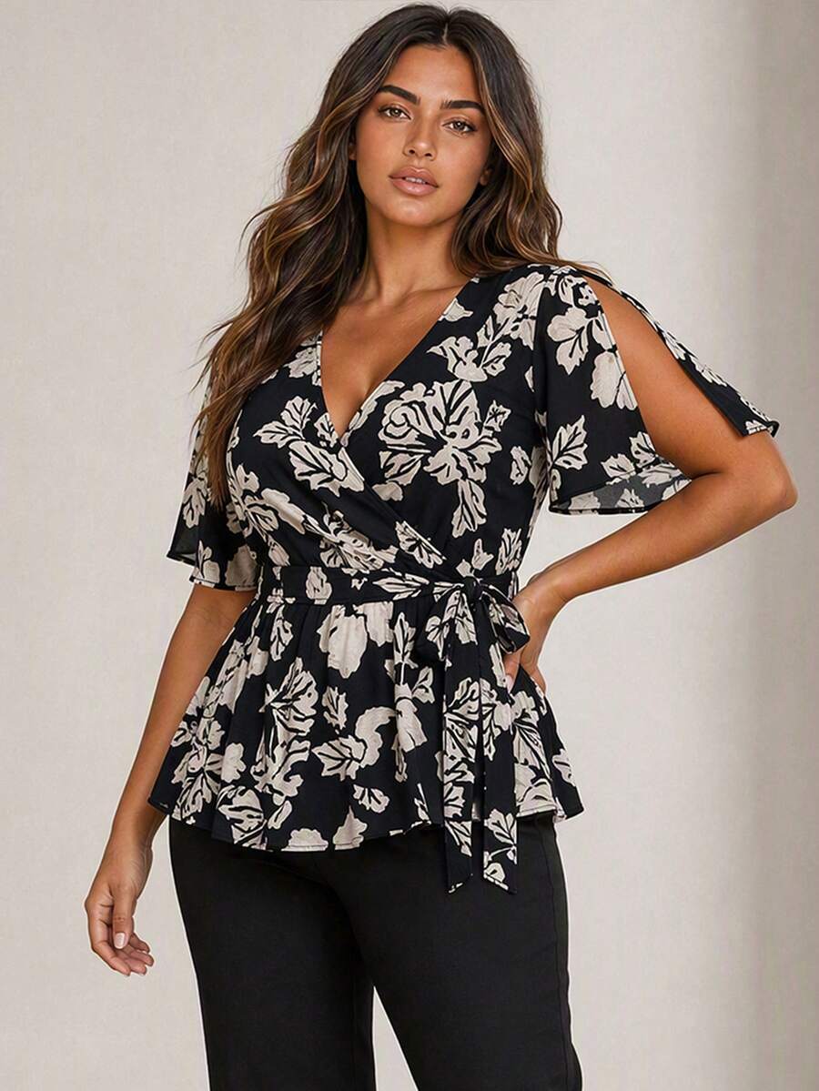 ELLERISSA Große Größen Mehrfarbiges Blumen V-Ausschnitt Volant Wickel Peplum Top - Verschiedenfarbig - Übersicht 1