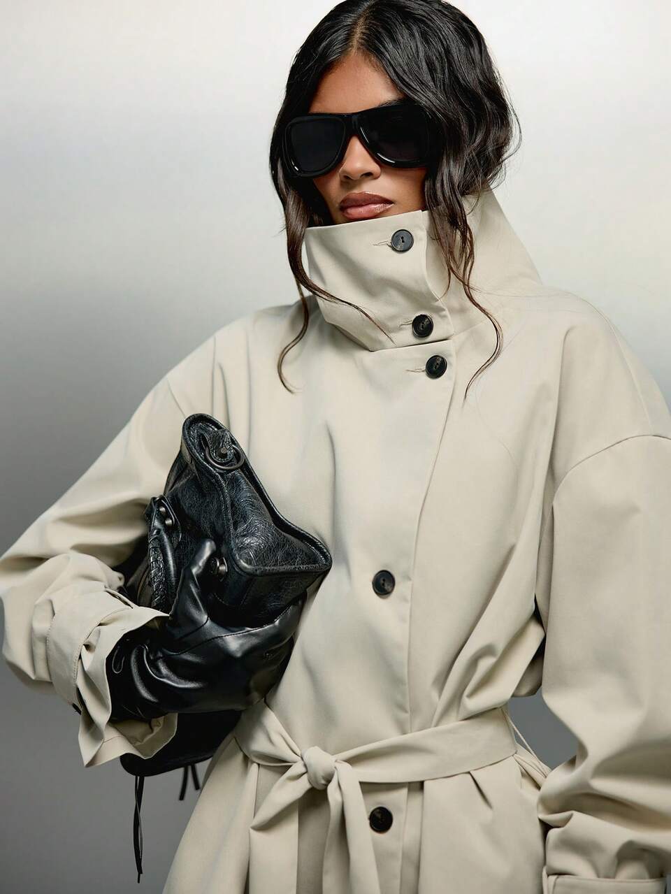KIZN Oversize-Jacke mit Gürtel, Stehkragen und Knopfleiste