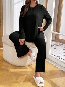 SHEIN Essnce 大尺碼女款秋冬時尚休閒寬鬆舒適日常百搭修身黑色長袖上衣與喇叭褲兩件套，秋季服飾，褲裝套裝，機場穿搭 - 黑色 - 查看 4
