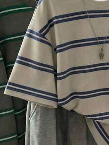 SHEIN EZwear 女款條紋夏季休閒T恤，韓系時尚圓領上衣，返校校園風，百搭Y2K優雅外出穿搭 - 彩色 - 查看 3