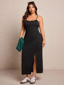 Elaquor Plus Size Solid Color Side Slit Cami Dress And Round Neck Cropped Top 2-Piece Set - Dark Green - View 4
