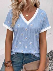 SHEIN BASICS Plus Size Summer Casual Floral Print T-Shirt - Blue - View 1