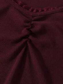 SHEIN KIDS KIDS 青少年女孩 2件組 方領長袖修身T恤，淺粉色方領基本款與酒紅色方領百褶風，親膚彈性面料，極簡風女裝，春秋日常街頭穿搭，疊穿內搭，小眾設計短版上衣 - 彩色 - 查看 3