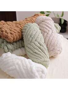 Super Thick Polyester Yarn, 500G Multi-Color Soft DIY Craft Yarn, Suitable For Hand Knitting, Blankets, Pillows, Pet Beds, Multiple Colors Available - Cat tail roll - View 7
