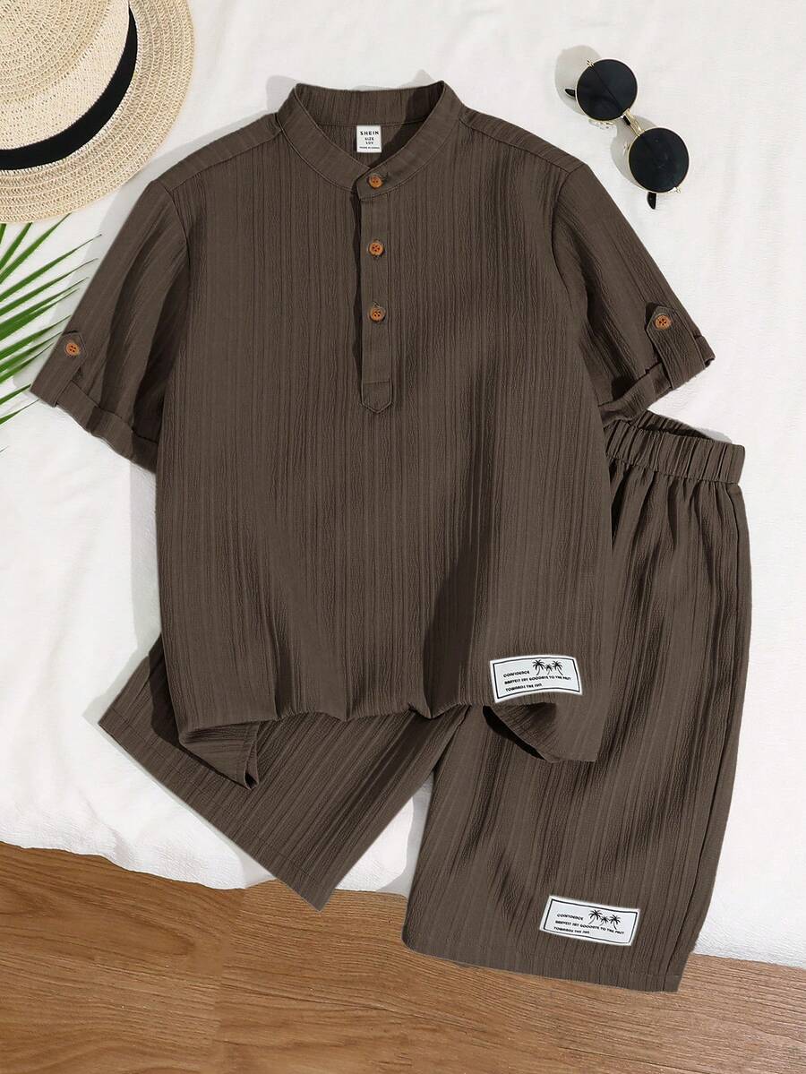 SHEIN Tween Boy Casual Holiday Korean Style Mandarin Collar Half-Zip Short Sleeve Top With Patch & Woven Shorts Set - Brown - View 1
