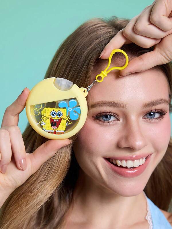 SpongeBob SquarePants | SHEIN 25Ml/0.87oz, Botella de spray portátil con diseño de oso lindo, Botella de alcohol desinfectante de manos recargable, Equipada con cubierta protectora de silicona, Cordón adjunto, Material de silicona suave, Botella de spray mini tipo tarjeta, Cosméticos, Botella de viaje, Boquilla de presión
