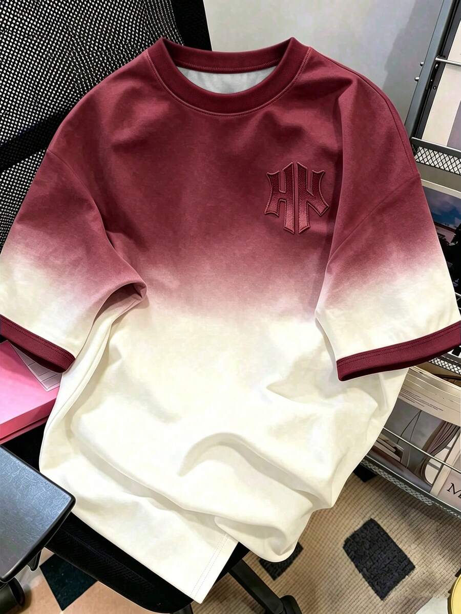 Manfinity Hypemode 美式復古藍白漸層印花 NY Logo 圓領上衣,街頭風圓領短袖 T-shirt,男女款圖案 T-shirt,適合日常、度假、休閒外出 - 彩色 - 查看 1