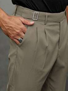 Manfinity Mode Men's Solid Color Pleated Straight Leg Casual Commute Dress Pants - Mocha Brown - View 4