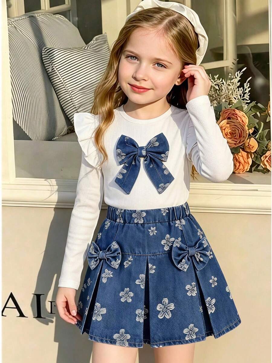 SHEIN Elladie kids 女童可愛休閒荷葉袖羅紋上衣搭配時尚花卉牛仔百褶裙,舒適甜美初秋套裝 - 白色 - 查看 1