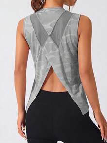 SHEIN Sovereign Charm 女款運動瑜伽戶外健身無袖寬版背心，X交叉網眼後背設計，倒V下擺 - 淺灰色 - 查看 3