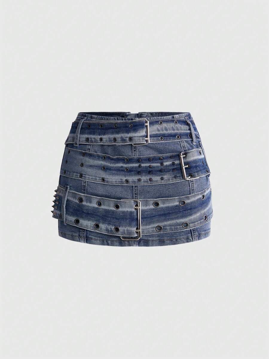 ROMWE Grunge Punk Y2K休閒2000年代復古龐克重金屬鉚釘孔眼腰帶裝飾女款牛仔迷你裙 外出夜生活 藍色 夏季 - 藍色 - 查看 1