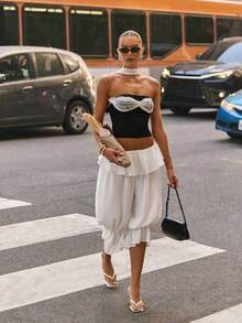 L'Amorae White Fashionable Textured Waist Splice Ruffle Hem 3/4 Lantern Pants, Summer, Fall, Autumn, Chic, Fashionable, Cute, Casual, New Years, Street Vibe - White - View 3