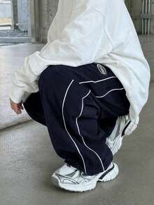 SHEIN 兒童青少年男孩直筒長褲，柔軟舒適休閒運動校園風，百搭簡約實用設計，附裝飾抽繩與腰繩，適合日常穿著、上學、旅行、運動，春夏秋冬四季皆宜 - 藏蓝色 - 查看 3