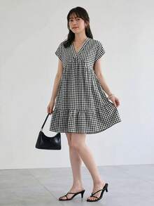 Yumoku 春夏休閒度假格紋短洋裝，適合學生/教師制服夏季穿搭，女款度假洋裝，休閒風 - 黑與白 - 查看 3