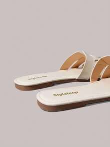 Styleloop Sandalias retro de punta cuadrada tejidas, zapatillas planas de suela exterior, zapatos versátiles para mujer para uso diario, desplazamientos y vacaciones - Blanco roto - Ver 4