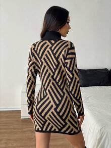 SHEIN Cottnline 幾何圖案高領落肩袖毛衣洋裝 - 彩色 - 查看 2