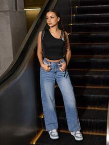 SHEIN 少女 Y2K 时尚，校园精神必备四季百搭时尚单品，青少年日常休闲舒适宽松直筒洗水牛仔裤 - 中等水洗藍 - 查看 4