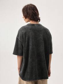 Vaulklash Manfinity Streetrush Men's Blurred Face Print Snow-Washed Cotton T-Shirt,Dark Grey Summer Streetwear City Break Short-Sleeved Round Neck Graphic Tee - Black - View 3