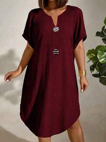 EMERY ROSE CURVE Plus Size Women Spring Summer Solid Color Knit Textured Fabric V-Neck Curved Hem Personalized Large Button Decor Loose Casual Home Comfortable Mid-Length Dress - Burgundy - View 4