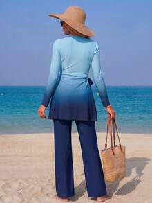 Swim Mulvari Conjunto de dos piezas suelto con degradado azul, pantalones de pierna ancha con diseño degradado, atuendo favorecedor y estilizante - Multicolor - Ver 2