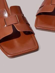 Styleloop Sandalias retro tejidas de punta cuadrada, suela plana, zapatillas de exterior, zapatos versátiles para mujer para uso diario, desplazamientos y vacaciones - Marrón claro - Ver 5
