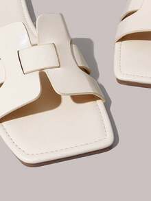 Styleloop Sandalias retro de punta cuadrada tejidas, zapatillas planas de suela exterior, zapatos versátiles para mujer para uso diario, desplazamientos y vacaciones - Blanco roto - Ver 5