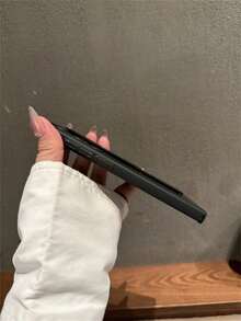 奢華純色親膚硬式彈性腕帶手機殼，適用 Galaxy S25 S24 S23 Ultra Plus，防震背蓋，防水、防摔、防刮 - 黑色 - 查看 4