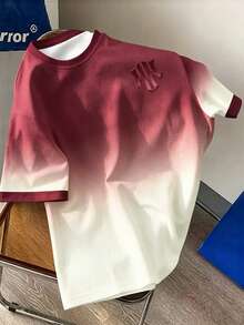 Manfinity Hypemode 美式復古藍白漸層印花 NY Logo 圓領上衣，街頭風圓領短袖 T-shirt，男女款圖案 T-shirt，適合日常、度假、休閒外出 - 彩色 - 查看 3