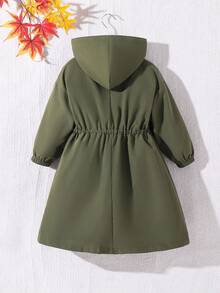 SHEIN 兒童小女孩職業日返校中長版連帽派克大衣，秋冬休閒字母裝飾織帶口袋外套，戶外穿搭風 - 軍綠色 - 查看 6