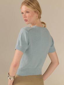 KÆRIA Hus 方正版型V領針織上衣 - Air Knit 100%純棉 - 灰藍色，極簡基礎款，休閒正裝，現代風，女款休閒襯衫，適合夏季早午餐 - 藍色 - 查看 5
