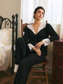 Côtesoire French Elegant Romantic Contrast Color Charming Lace Patchwork Comfortable Knit Women's Pajama Set - Black - View 1