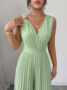 Elenzga Women's Spring/Summer Elegant Commuter Yellow V-Neck Sleeveless Metal Buckle Pleated Waist Cinched Ruched Design Fitted Slim Jumpsuit - Green - View 4