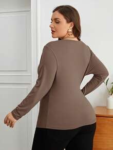 SHEIN Privé Plus Size Women Solid Color Ruched Fitted Versatile Casual T-Shirt - Khaki - View 2