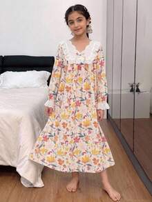 SHEIN Tween女孩寬鬆休閒刺繡蕾絲飾邊拼接碎花小花梭織長袖蝴蝶結家居睡袍 黃色長款睡裙 - 黃色 - 查看 7