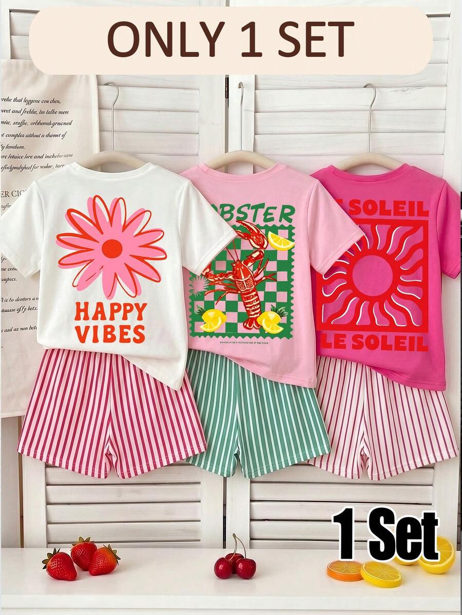 SHEIN 隨機3款,發貨1套 女童字母花朵、龍蝦、小太陽圖案短袖T恤與條紋短褲套裝,適合春/夏季日常、戶外活動,夏季休閒舒適女童套裝 - 彩色 - 查看 1
