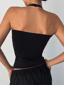 DAZY Top de mujer de unicolor con cuello halter, ajustado y fruncido, versátil para uso diario y salidas - Negro - Ver 3