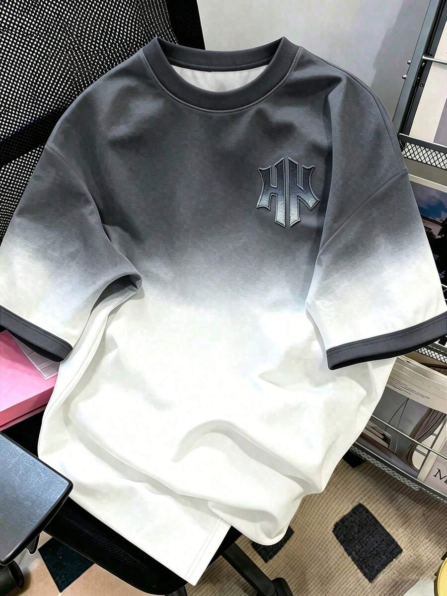 Manfinity Hypemode 美式復古藍白漸層印花 NY Logo 圓領上衣,街頭風圓領短袖 T-shirt,男女款圖案 T-shirt,適合日常、度假、休閒外出 - 彩色 - 查看 1