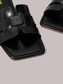 Styleloop Sandalias retro tejidas de punta cuadrada, suela plana, zapatillas de exterior, zapatos versátiles para mujer para uso diario, desplazamientos y vacaciones - Negro - Ver 5