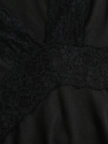 SHEIN Sweetro 女款蕾絲拼接喇叭袖長袖洋裝 - 黑色 - 查看 5