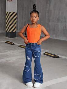 SHEIN Jeans acampanados de mezclilla con patrón de corazón Y2K desgastado para niña preadolescente, vuelta al colegio en otoño - Azul lavado medio - Ver 6