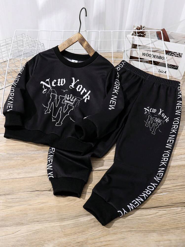 Genkimix Kids 2pcs Young Boy Casual Sports College Street Style Cool New York Graphic Letter Stripe Sweatshirt + Pants Set, Suitable For Daily Wear, School, Travel, Sports, Spring And Autumn, Providing Multiple Outfit Options For Boys, Increasing Clothing Combination Diversity, Simple And Elegant Design, Comfortable And Fashionable - Black - View 3