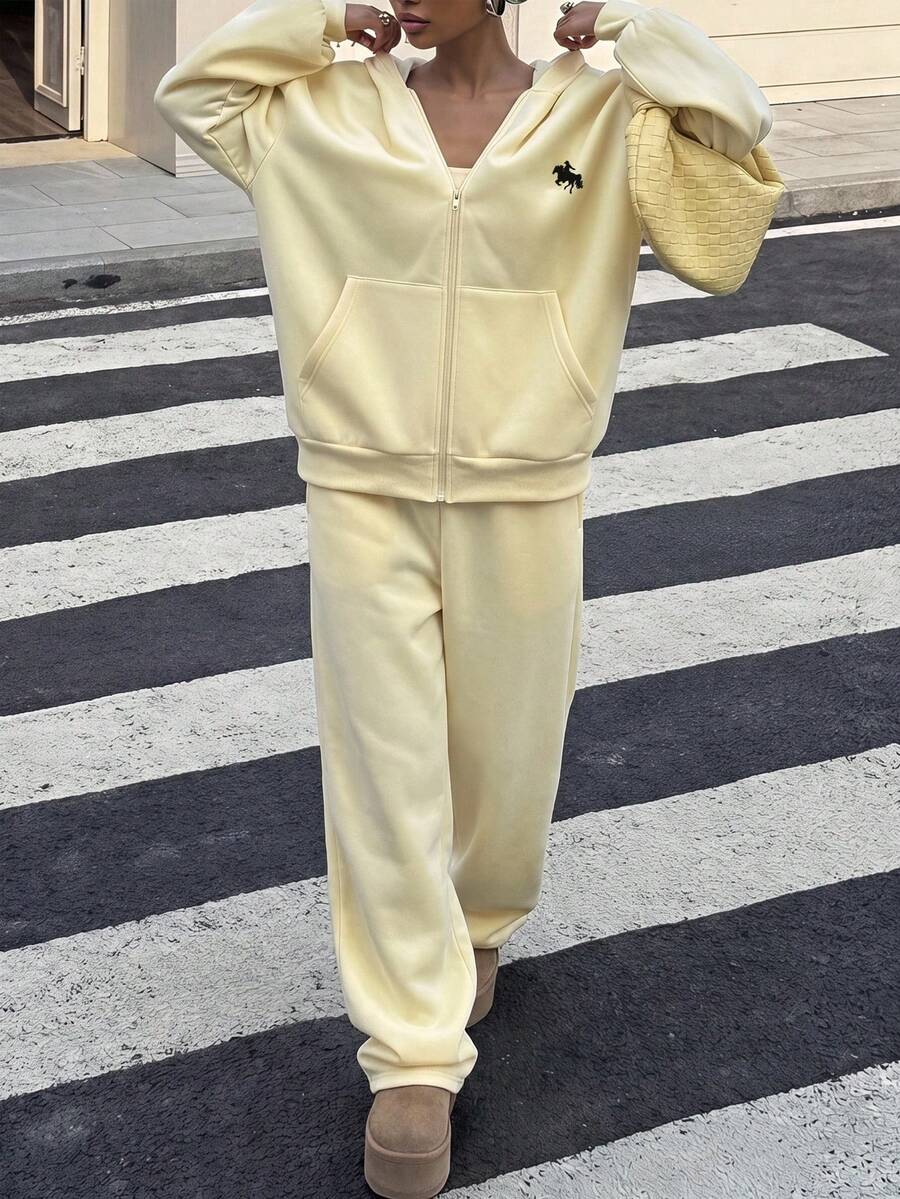 Tween Girls Cream Yellow Front Zipper Hoodie With Embroidered & Sweatpants Tracksuit 2Pcs Set - Yellow - View 1