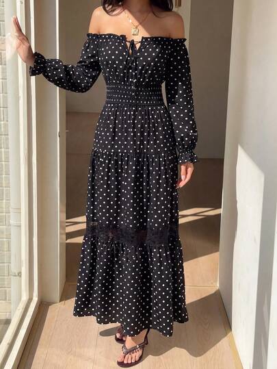 Sunnyshic Vestido largo elegante para mujer con estampado de lunares negros, hombros descubiertos, manga larga, cintura alta elástica fruncida, silueta A entallada, diseño con ribete de encaje, estilo retro europeo y americano, sexy para citas, fiestas, vacaciones y uso diario