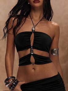 TypaGal Top corto sexy con diseño de recortes y cuello halter - Negro - Ver 8