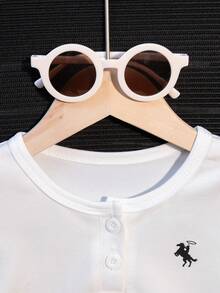 SHEIN 2pcs Infant Girl Summer White Short Sleeve T-Shirt & Apricot Striped Pants Set Cute Family Matching Minimalist Street Style Embroidered Outfits - Yellow - View 8