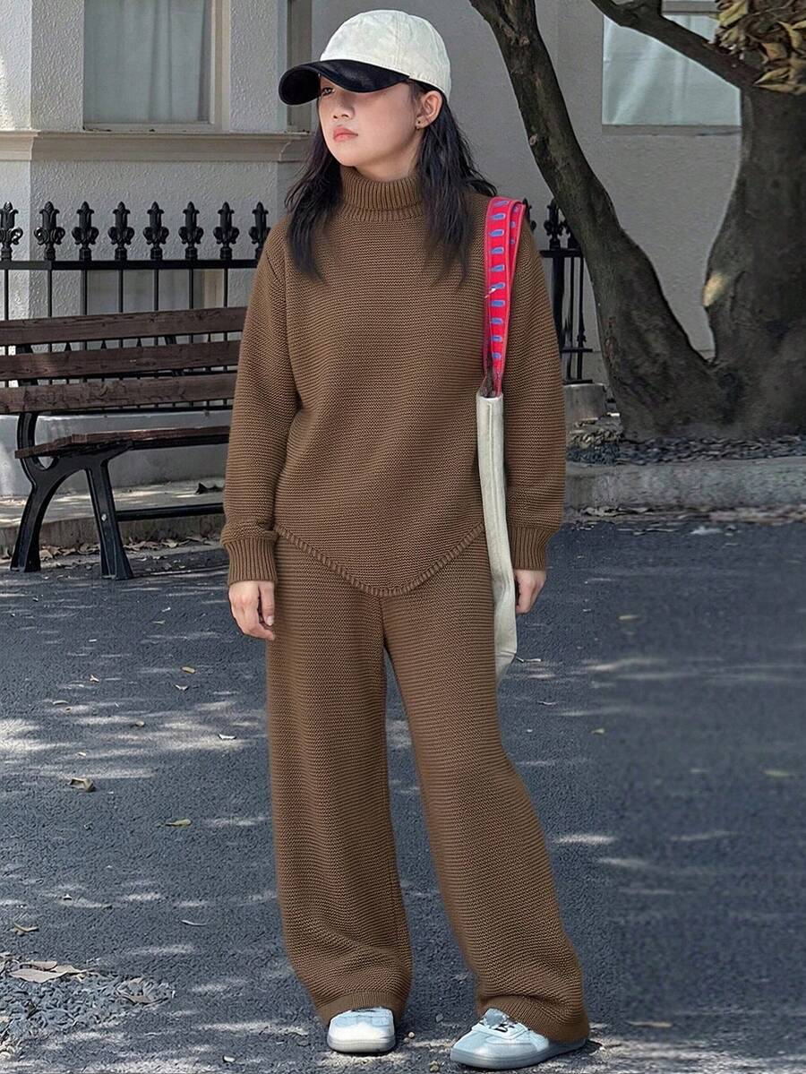 SHEIN 女童休閒時尚可愛藍色碎花蝴蝶結尖擺高領針織毛衣 + 針織寬腿褲 2件套,柔軟舒適,適合日常、外出、旅行、度假、托兒所、玩耍、聖誕節、開學、派對 - 咖啡棕 - 查看 1