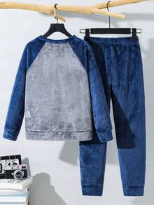 2件組兒童青少年男孩休閒雙面法蘭絨對比色字母刺繡毛絨居家服套裝，適合秋冬、學校、家庭聚會、開學季、運動、秋季穿搭、冬季穿搭、生日派對 - 彩色 - 查看 5