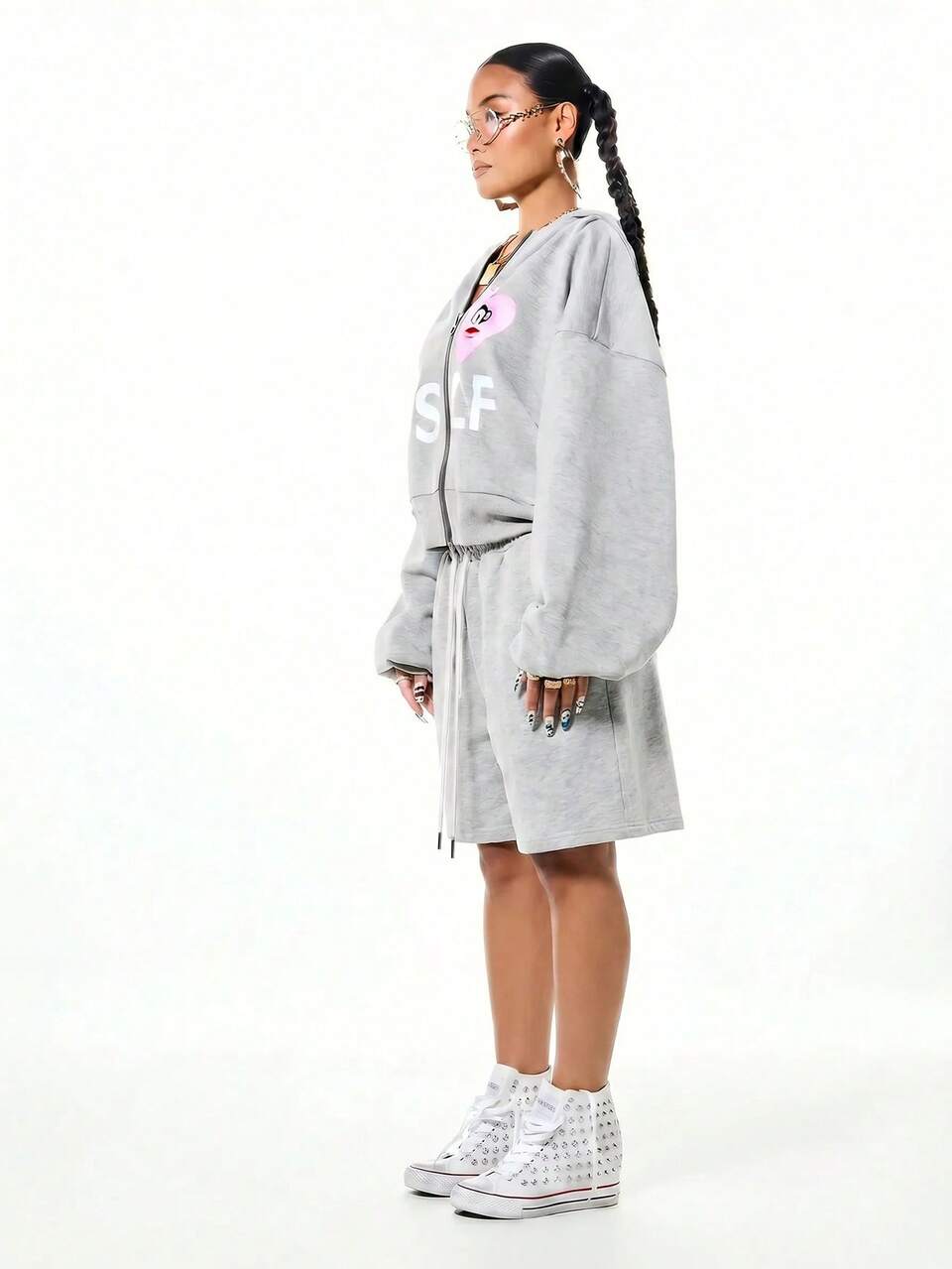 SUMWON Wide Leg Fleece Shorts With Graphic Back Print