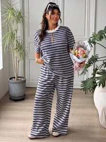 SHEIN EZwear 大尺碼女款條紋拼色短袖上衣與長褲休閒日常兩件套 - 藏蓝色 - 查看 6