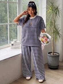 SHEIN EZwear 大尺碼女款條紋拼色短袖上衣與長褲休閒日常兩件套 - 藏蓝色 - 查看 7